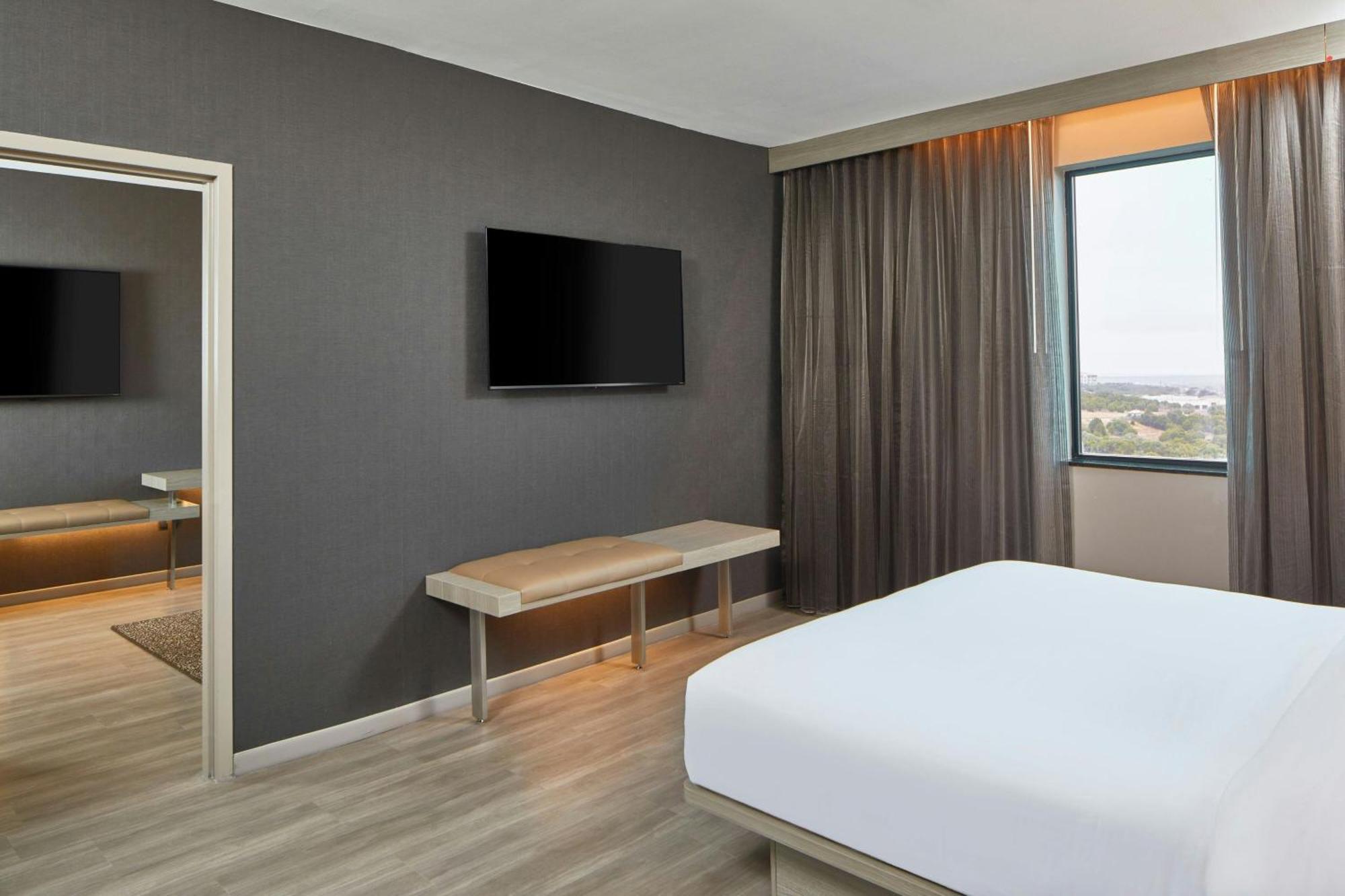 Ac By Marriott Hill Country 3* Austin
