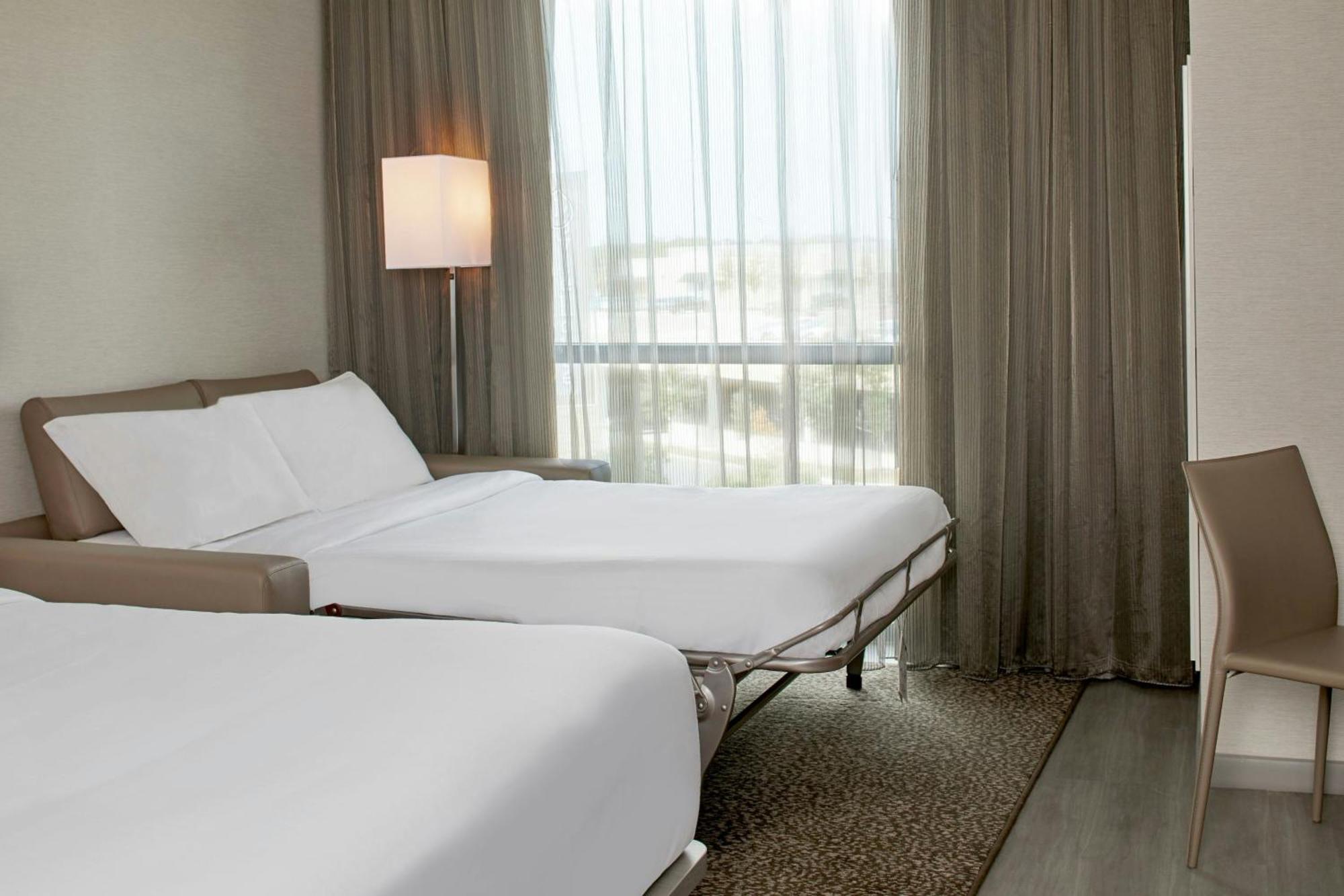 Ac By Marriott Hill Country 3* Austin