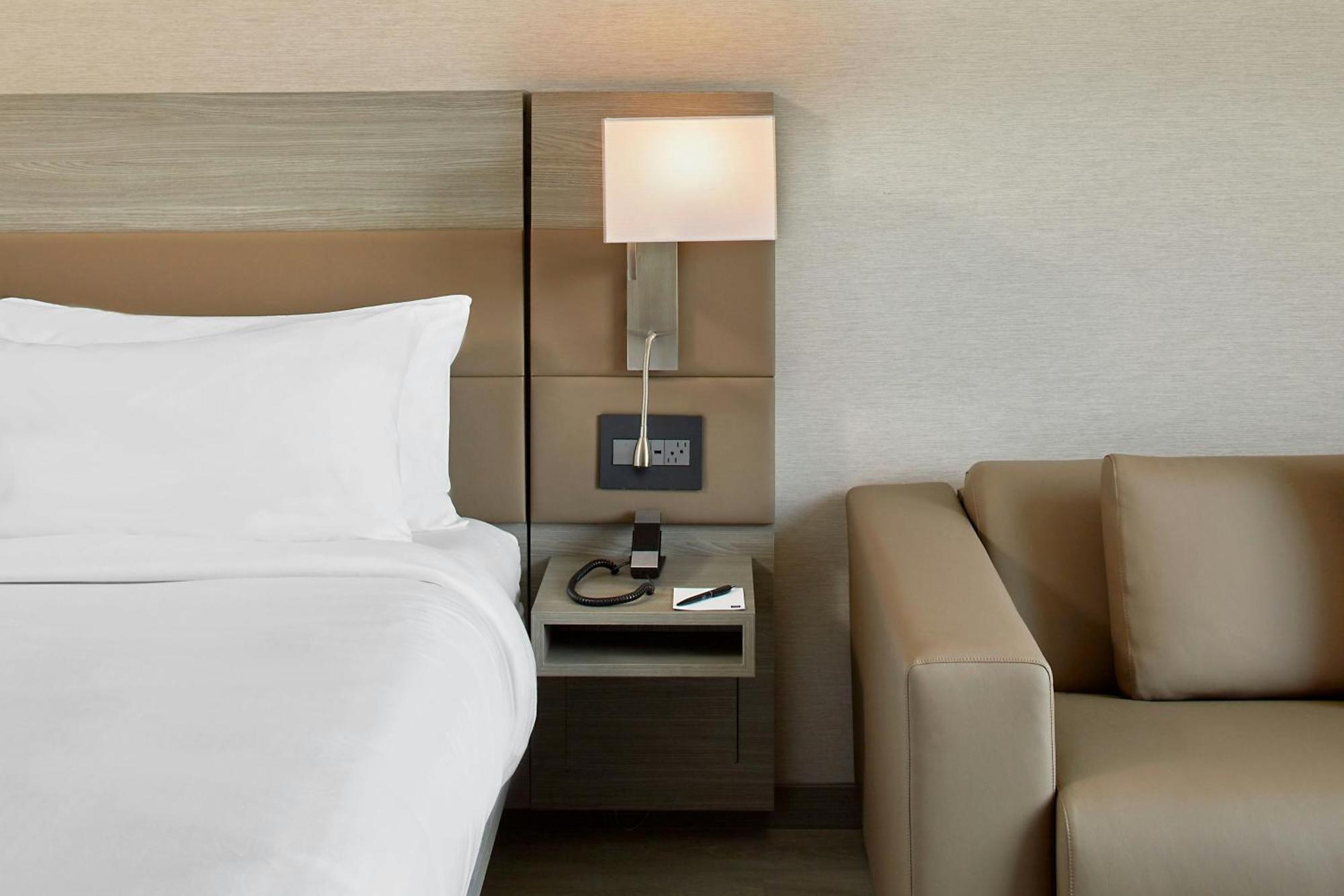 Hotel Ac By Marriott Hill Country Austin